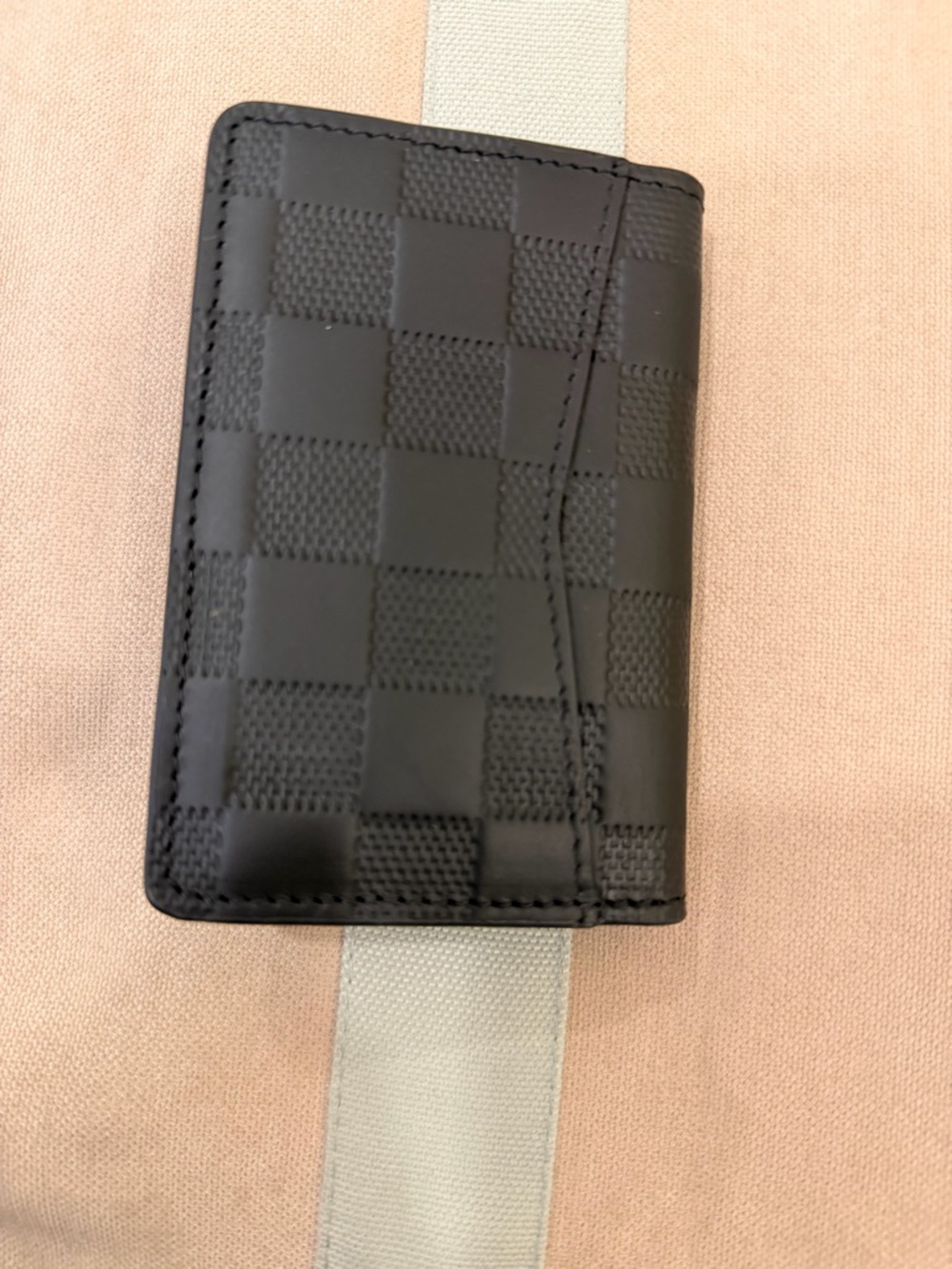 Louis Vuitton Black Damier Graphite Card Case - Picture 4 of 5